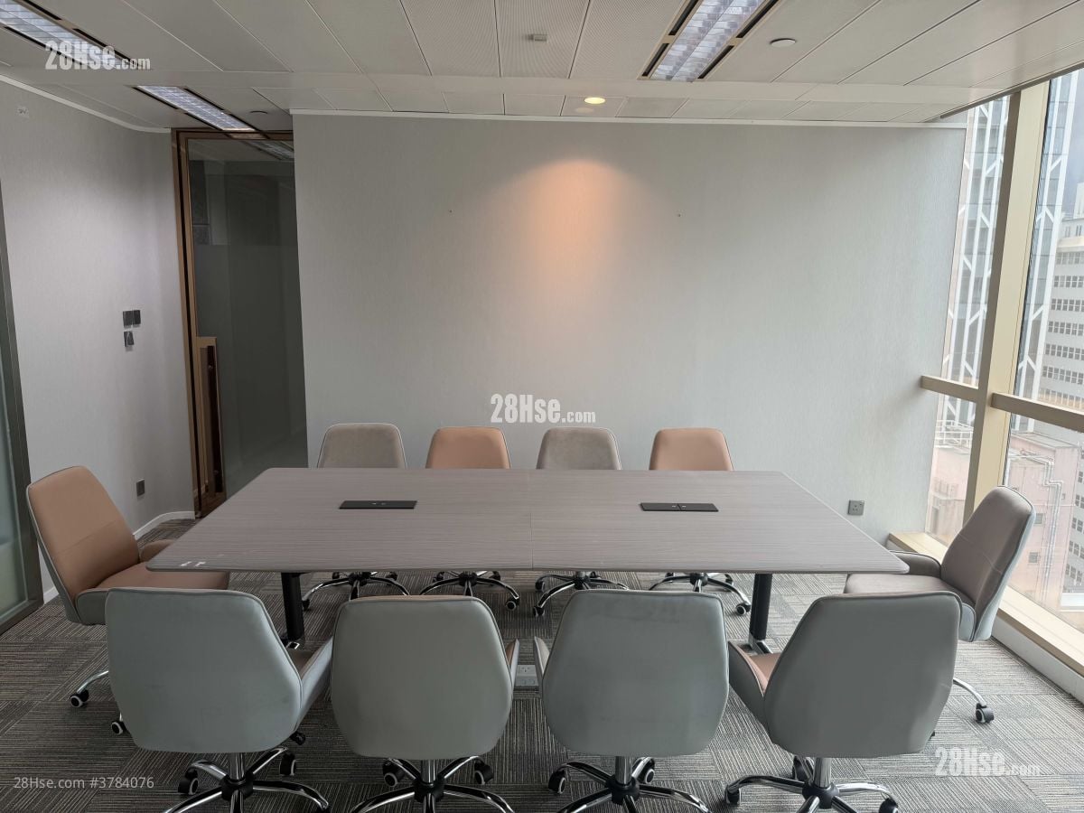 Hip Shing Hong Centre Rental 5+ Bedrooms , 2 Toilets 1,890 ft²