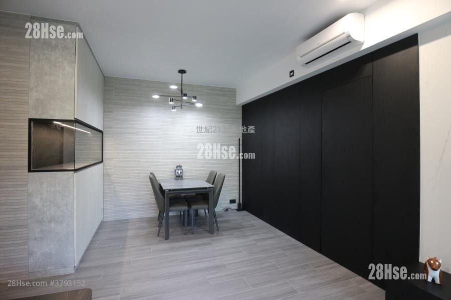 Mont Vert Sell 3 Bedrooms , 2 Bathrooms 845 ft²