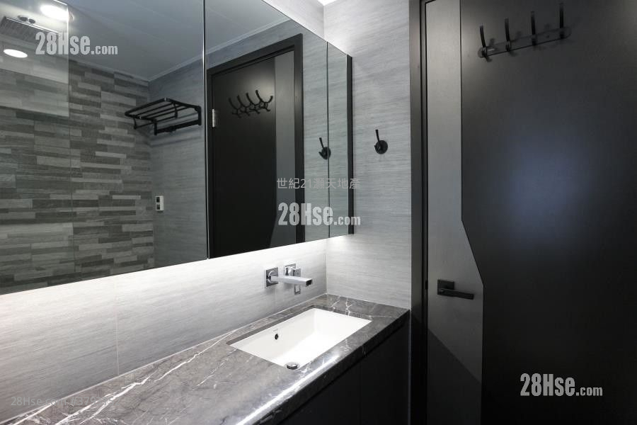 Mont Vert Sell 3 Bedrooms , 2 Bathrooms 845 ft²