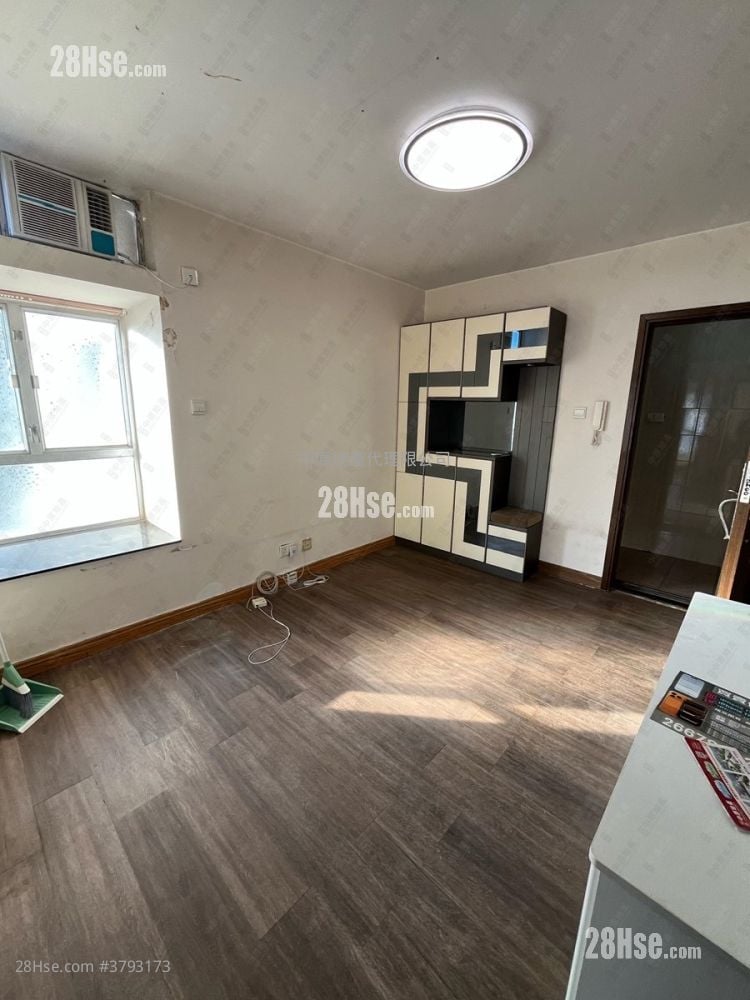 Serenity Park Sell 2 Bedrooms , 1 Bathroom 355 ft²