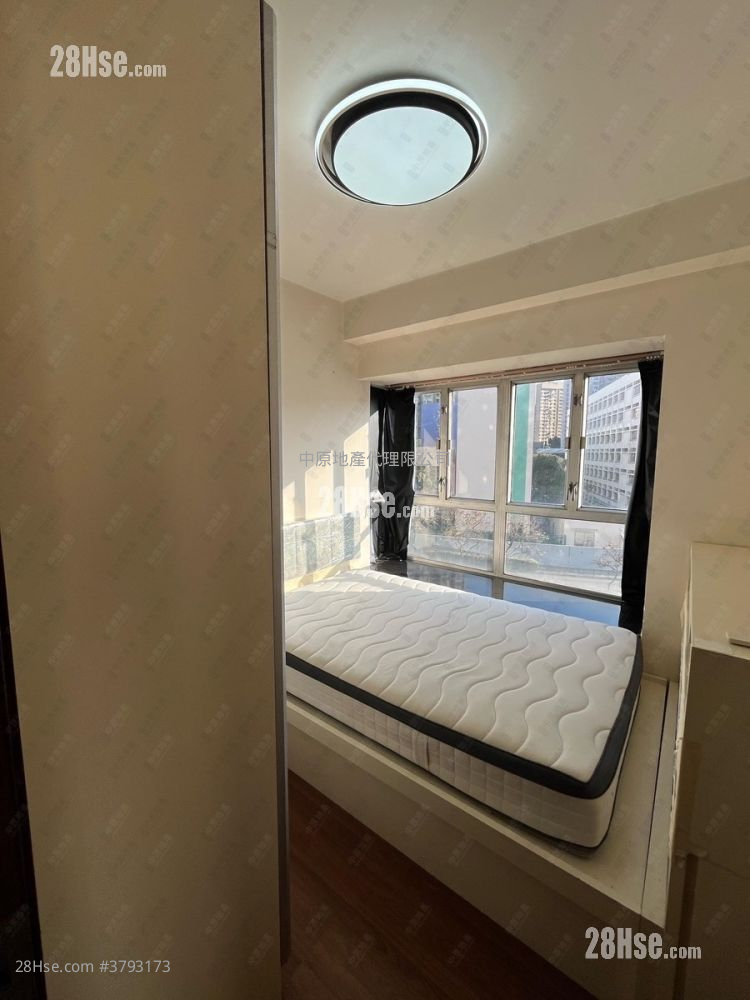 Serenity Park Sell 2 Bedrooms , 1 Bathroom 355 ft²