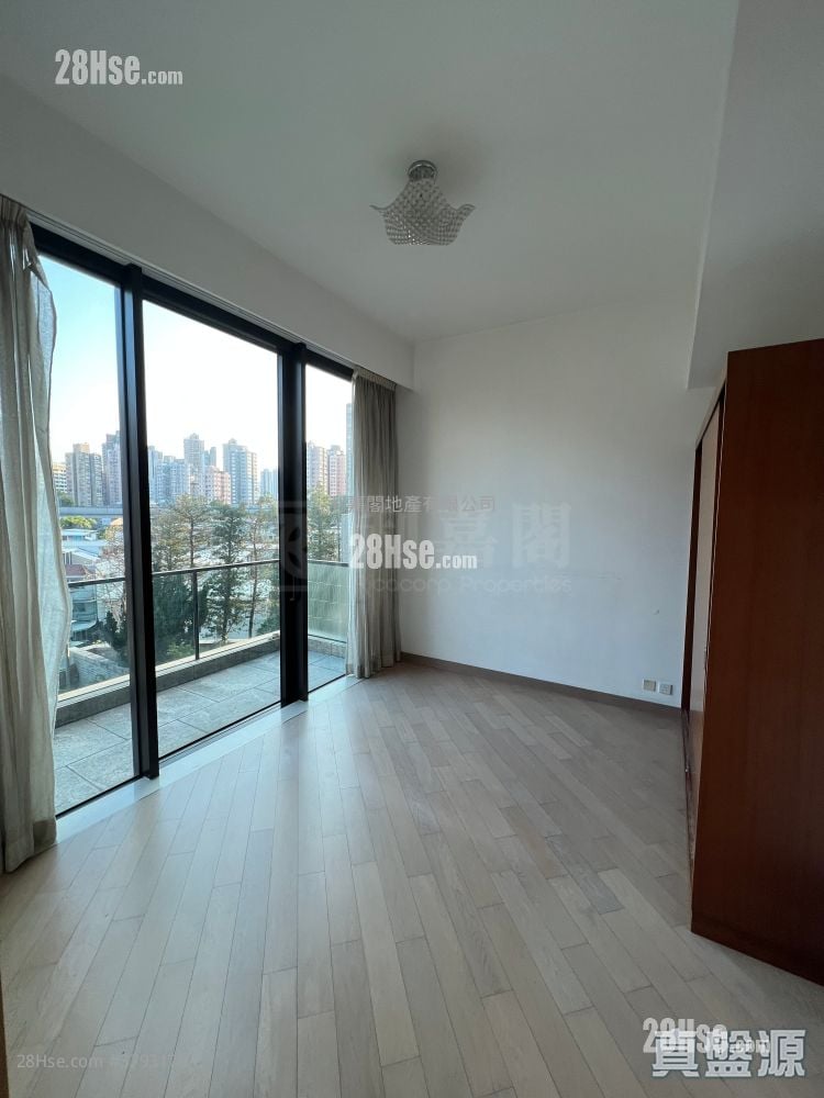 One Regent Place Sell 3 Bedrooms , 2 Bathrooms 1,546 ft²