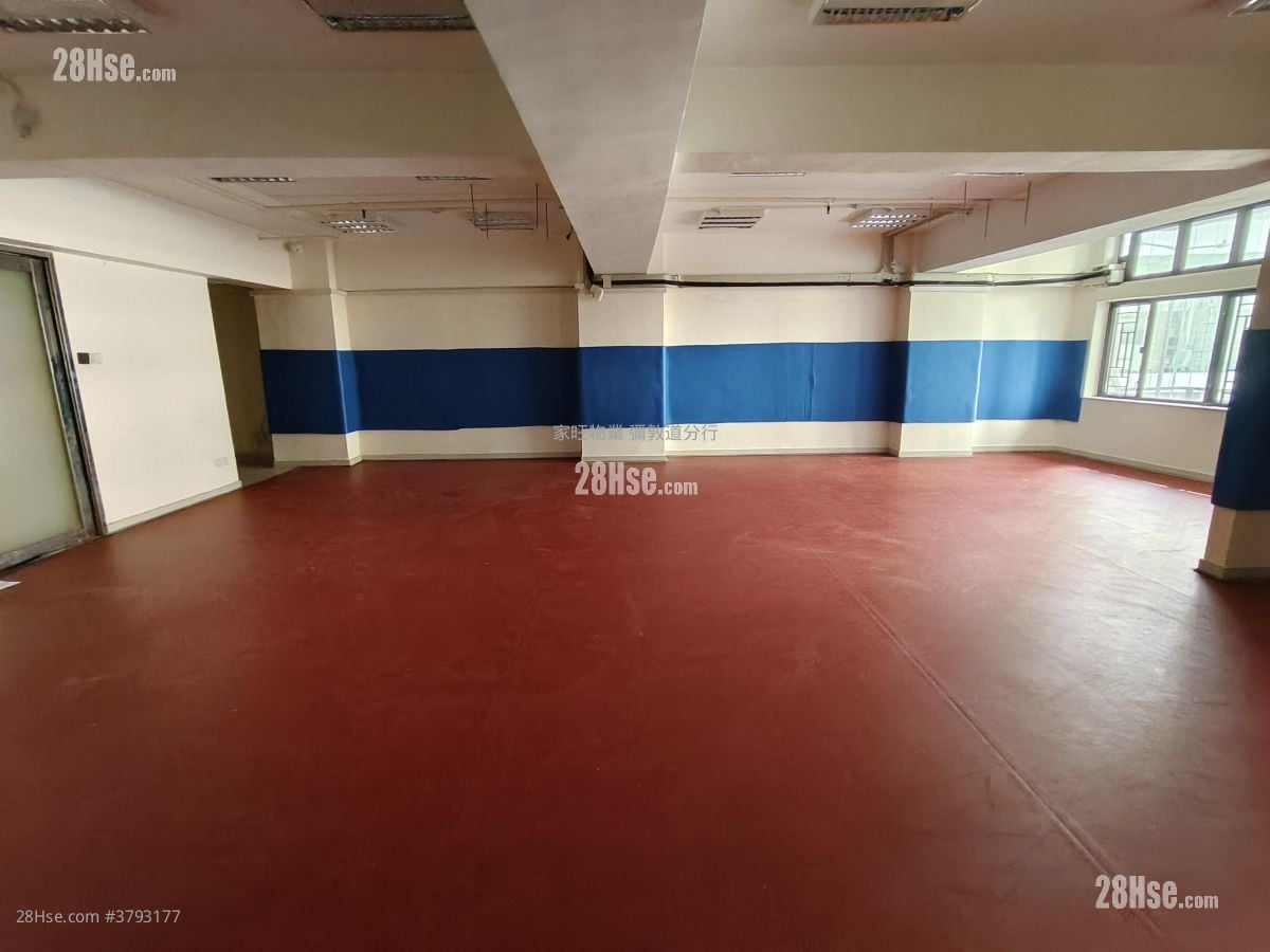 Ping Lam Commercial Building Rental 2 Toilets