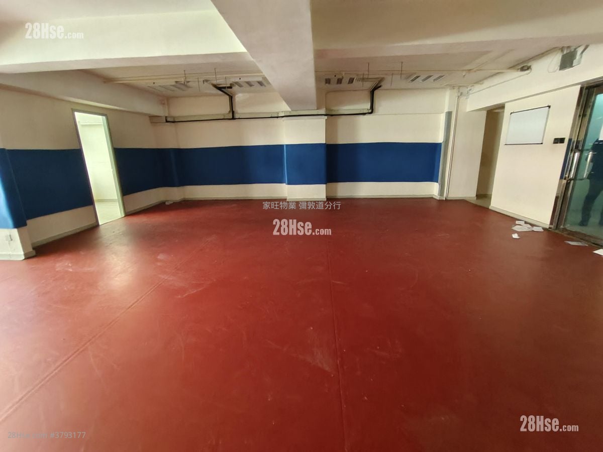 Ping Lam Commercial Building Rental 2 Toilets