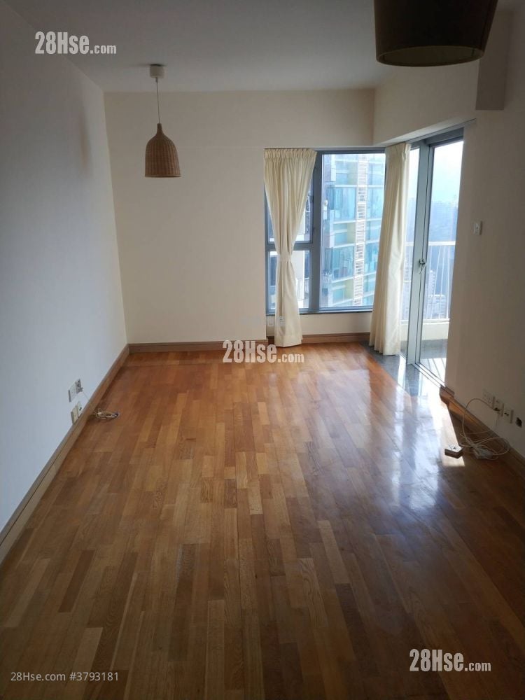 Grand Promenade Rental 2 Bedrooms 467 ft²