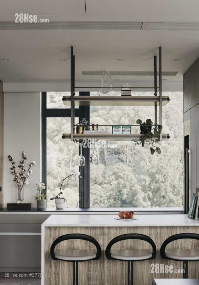 柏傲山 租盘 5+ 房 , 5+ 浴室 3,365 平方尺