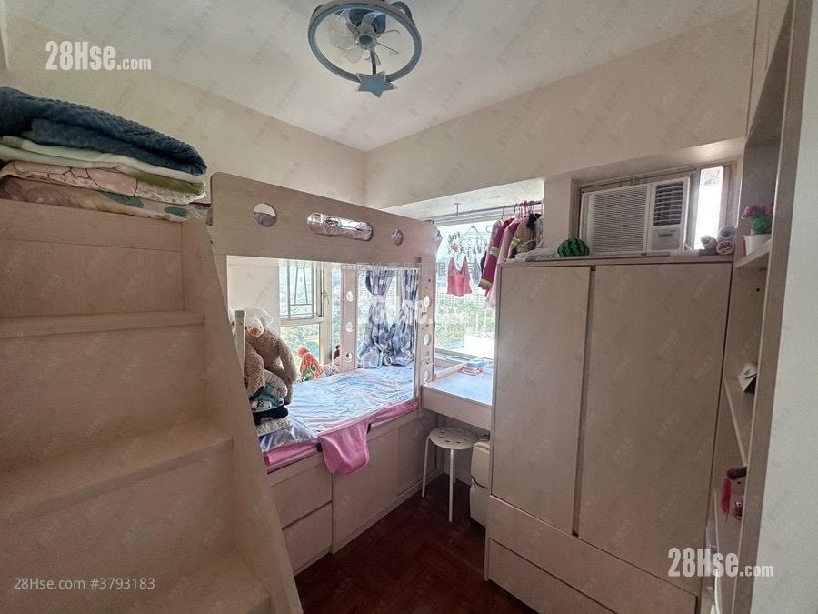 Serenity Park Sell 2 Bedrooms , 1 Bathroom 464 ft²