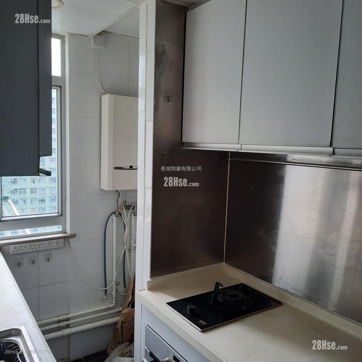 晓翠苑 租盘 401 平方尺