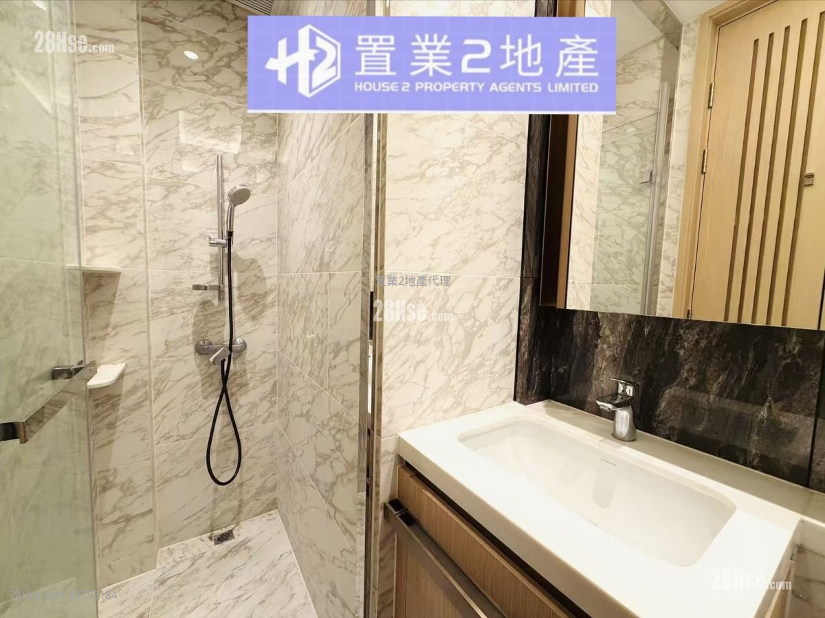 One Soho Sell 1 Bedroom 299 ft²