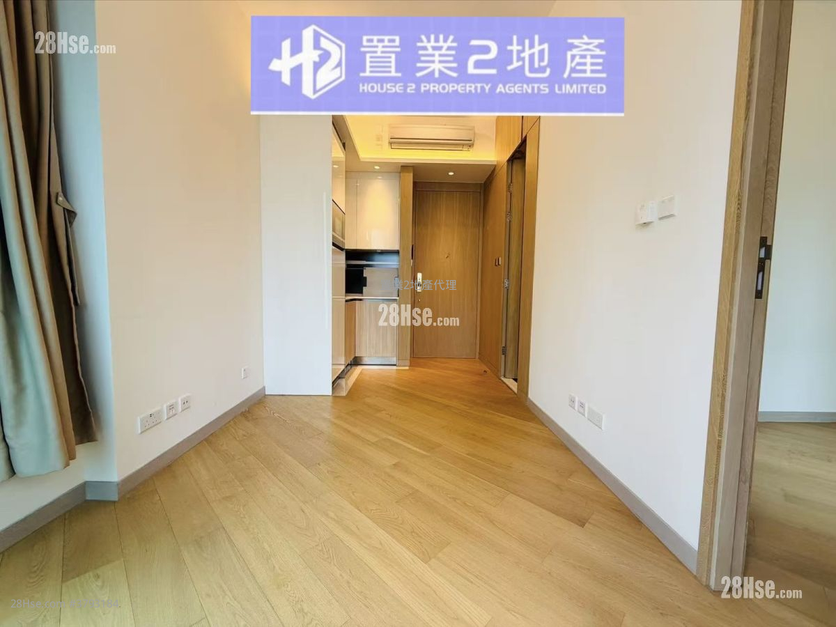 One Soho Sell 1 Bedroom 299 ft²