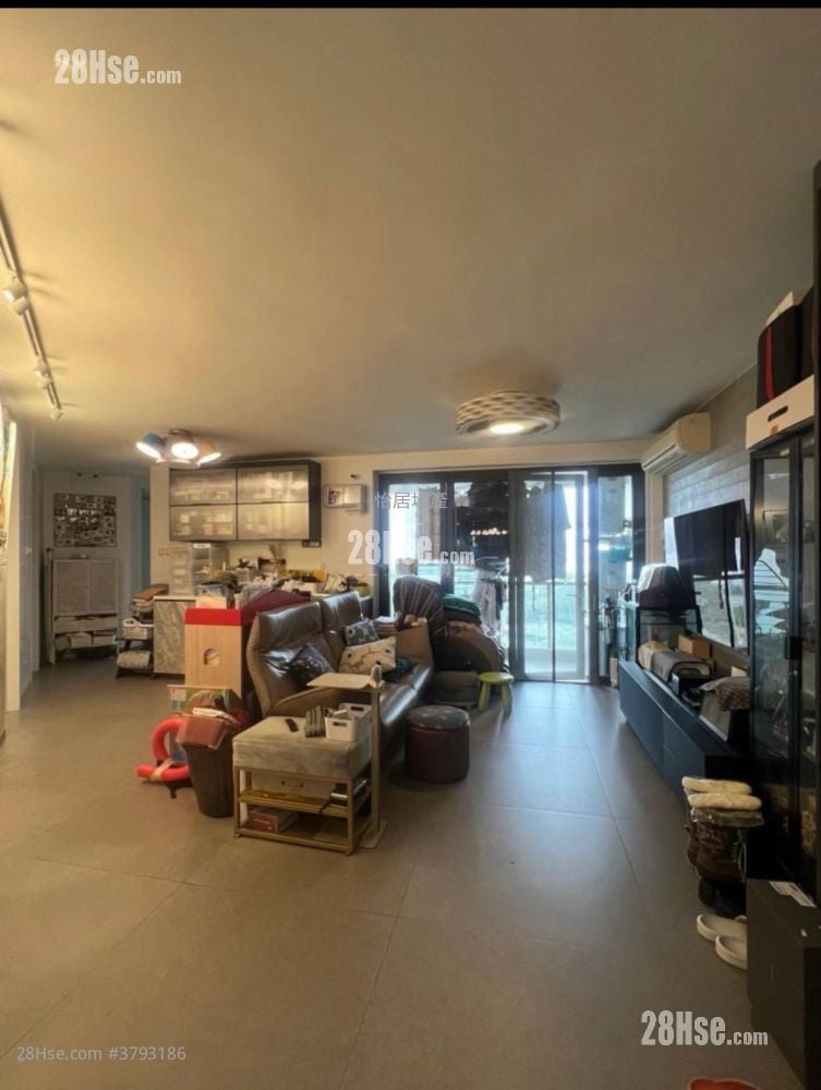 太古城 售盘 4 房 , 2 浴室 1,114 平方尺