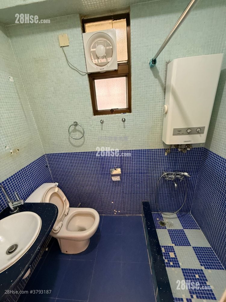 安定楼 租盘 2 房 , 1 浴室 378 平方尺