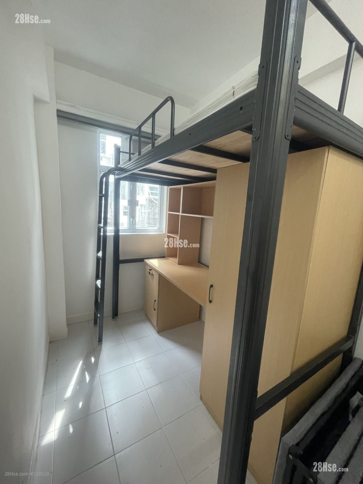 单幢楼房 租盘 110 平方尺