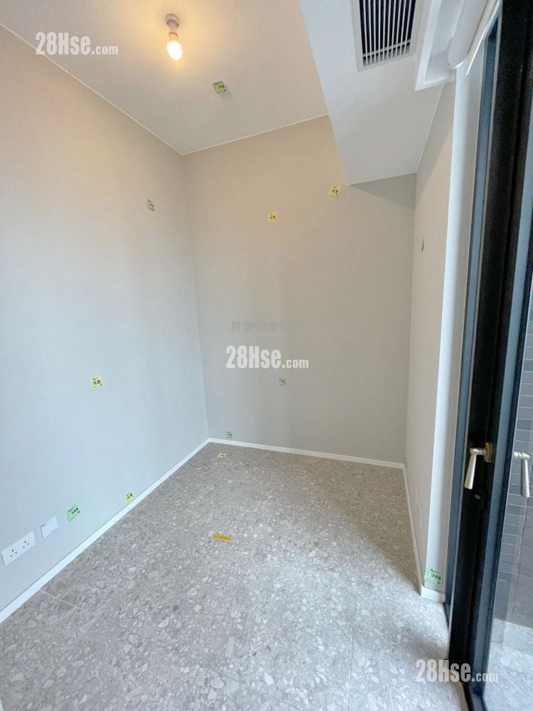 Artisan Garden Rental 1 Bedroom , 1 Bathroom 300 ft²