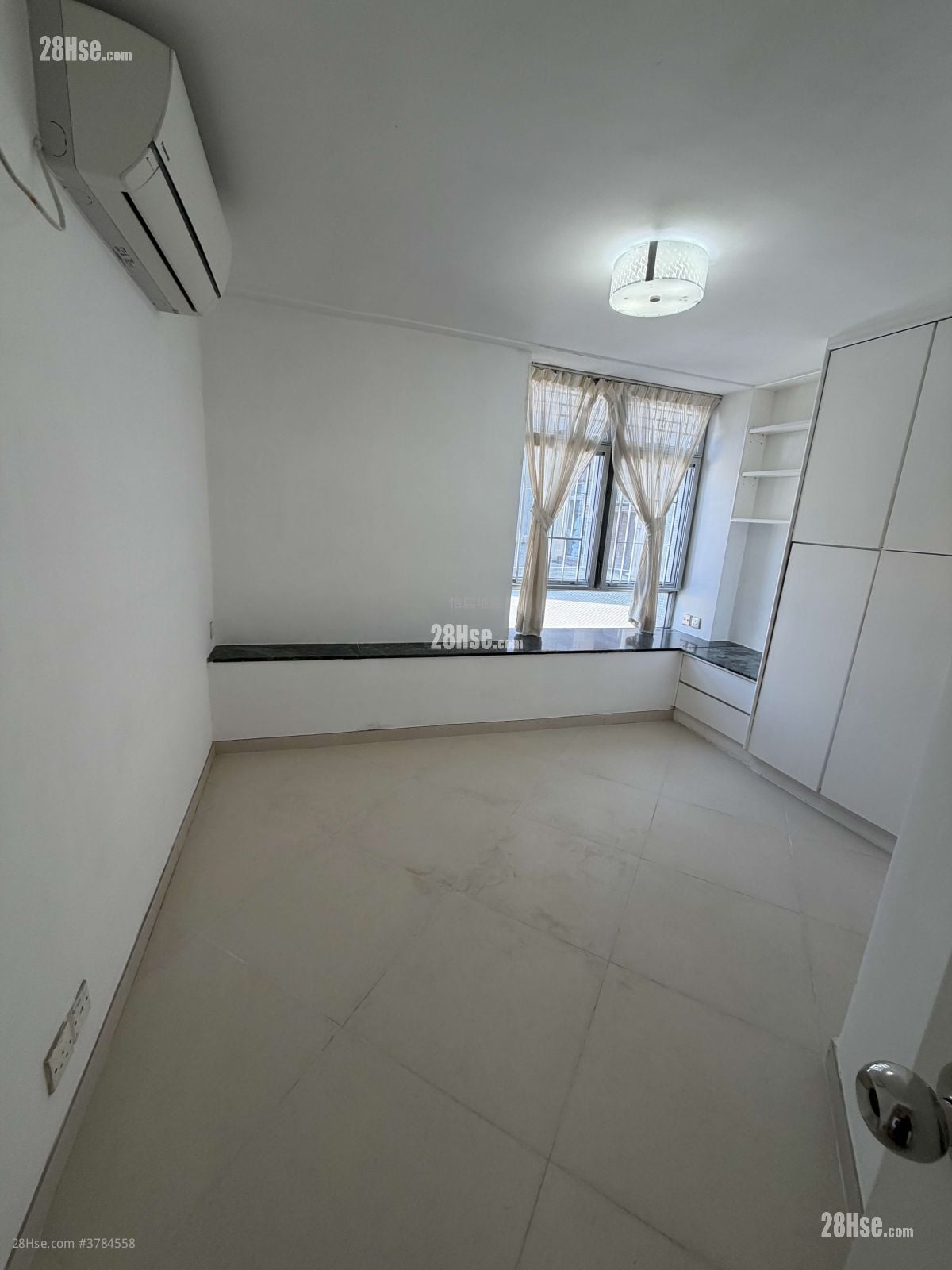 太古城 售盘 3 房 , 2 浴室 1,015 平方尺