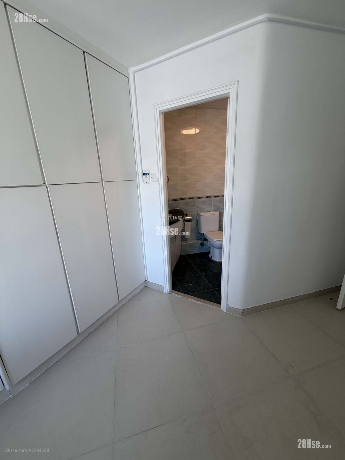 太古城 售盘 3 房 , 2 浴室 1,015 平方尺