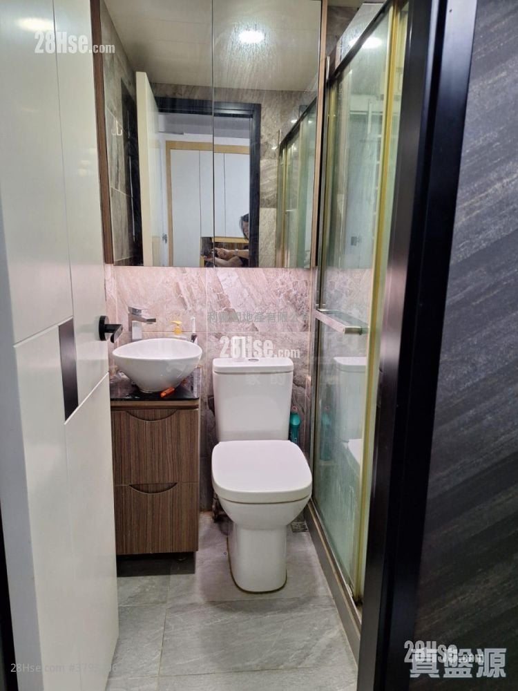 Lai Tsui Court Sell 1 Bathroom 184 ft²