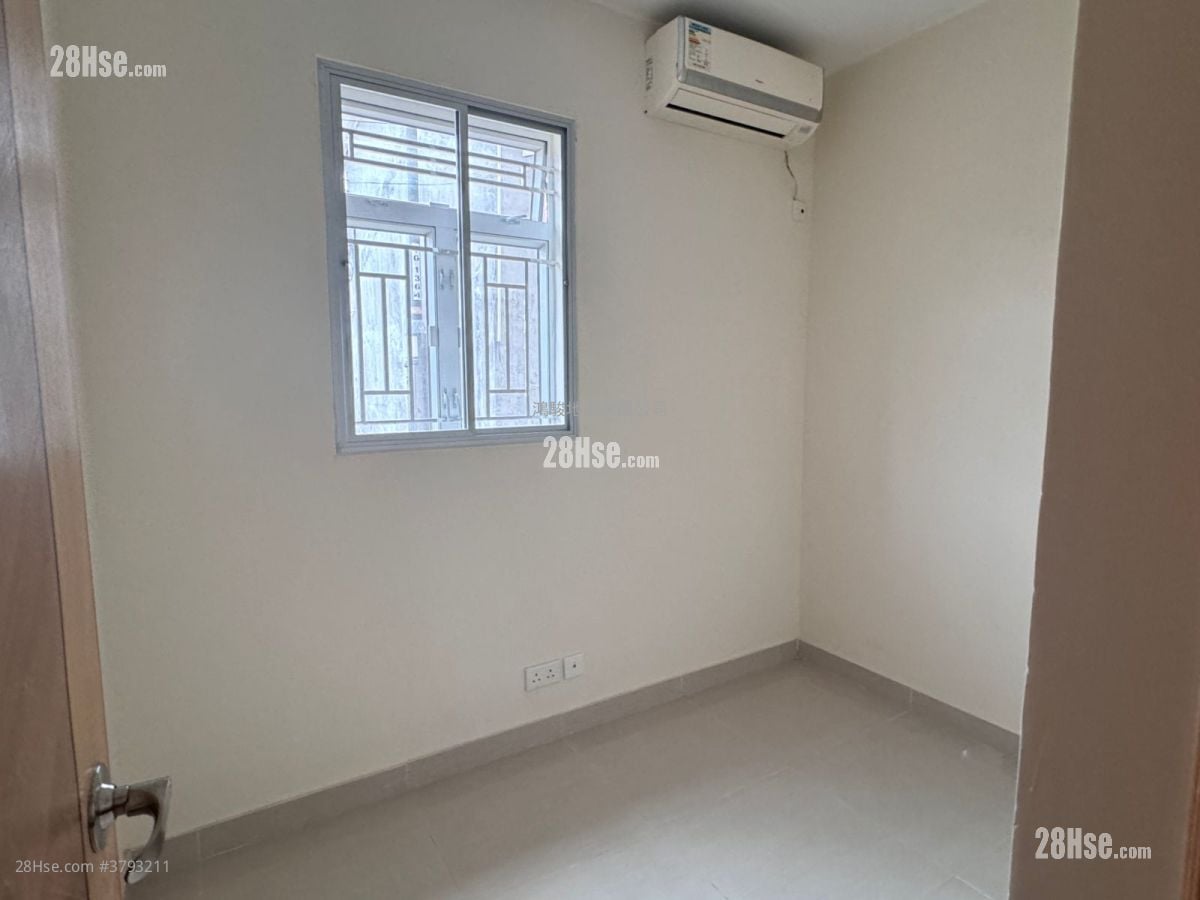 Village Rental 3 Bedrooms , 1 Bathroom