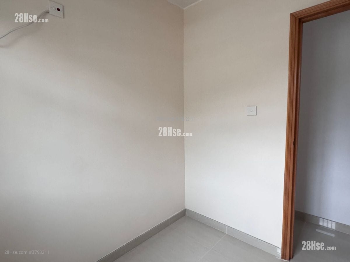 Village Rental 3 Bedrooms , 1 Bathroom