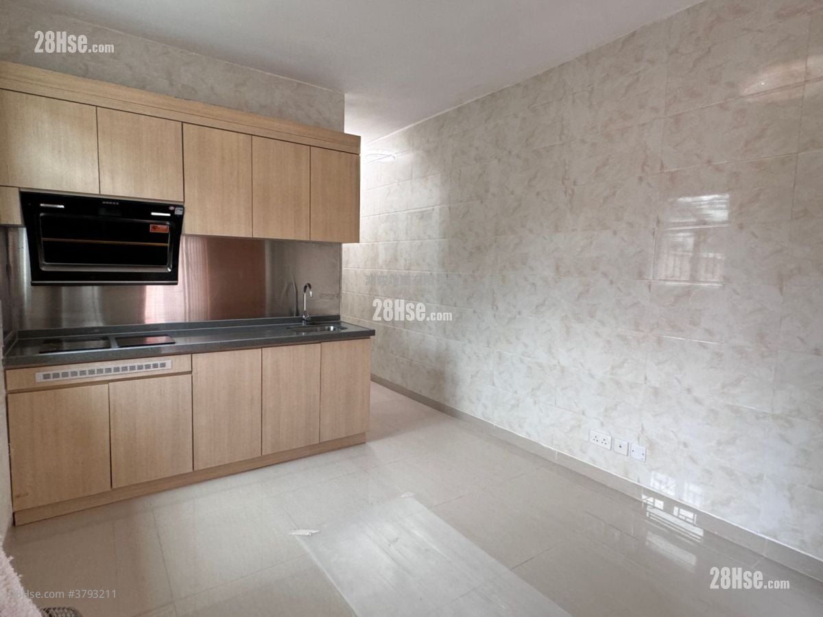 Village Rental 3 Bedrooms , 1 Bathroom