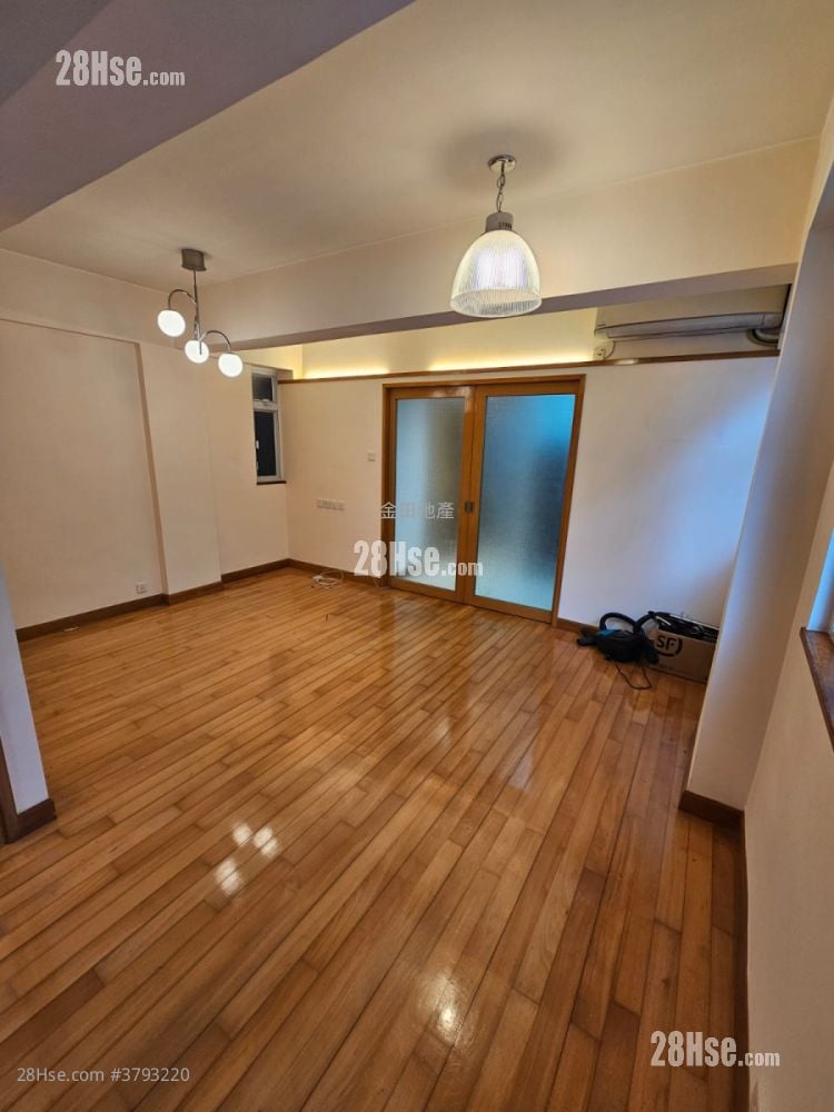 文熙大厦 租盘 2 房 , 1 浴室 503 平方尺