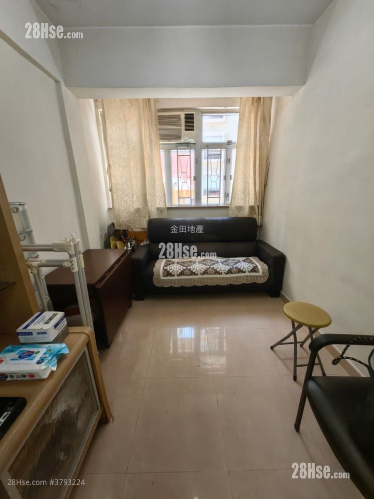Hung Yip Building Sell 1 Bedroom , 1 Bathroom 428 ft²