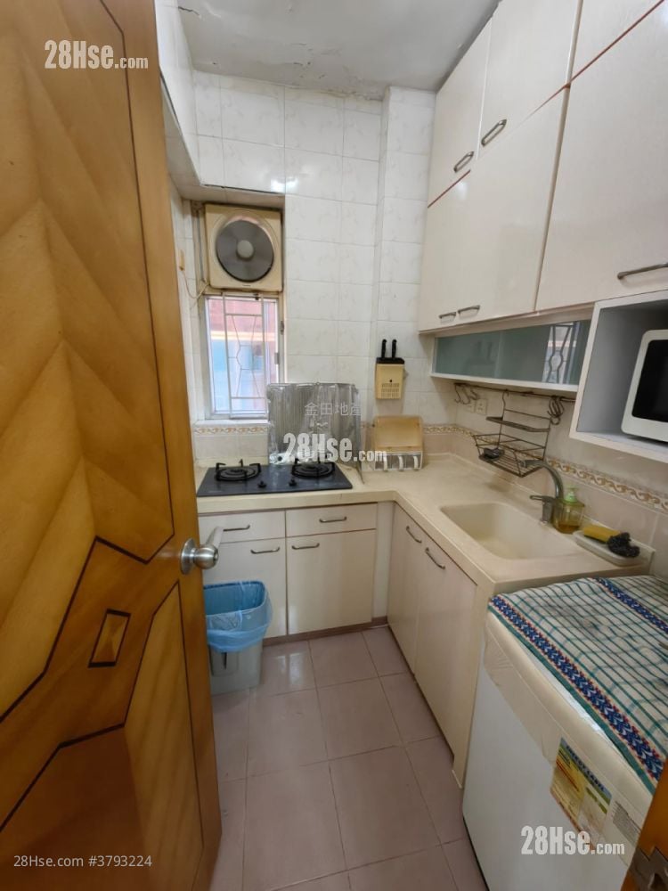 Hung Yip Building Sell 1 Bedroom , 1 Bathroom 428 ft²
