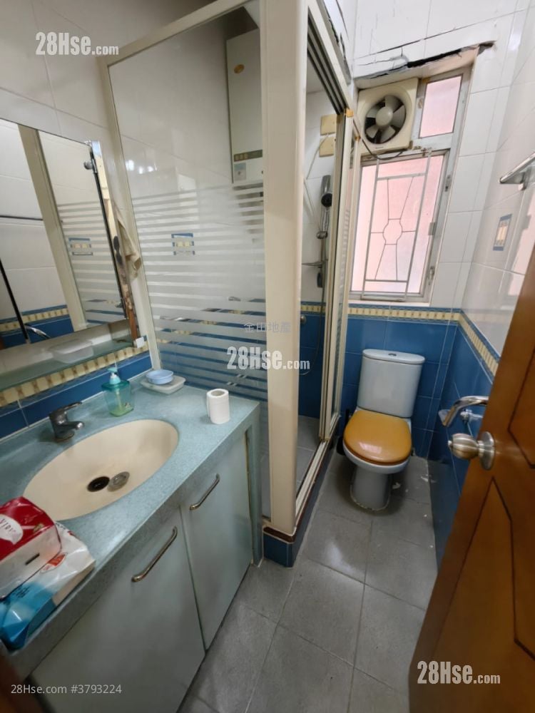Hung Yip Building Sell 1 Bedroom , 1 Bathroom 428 ft²