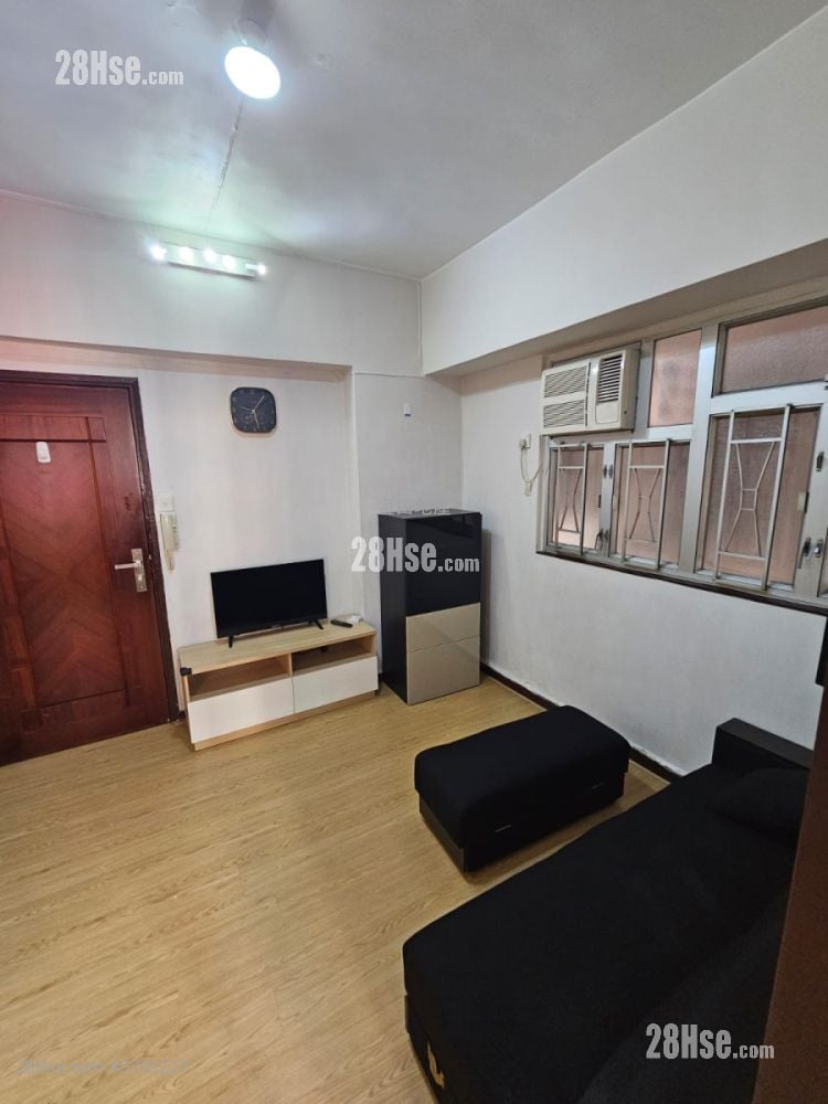 Man Hing Mansion Rental 2 Bedrooms , 1 Bathroom 322 ft²