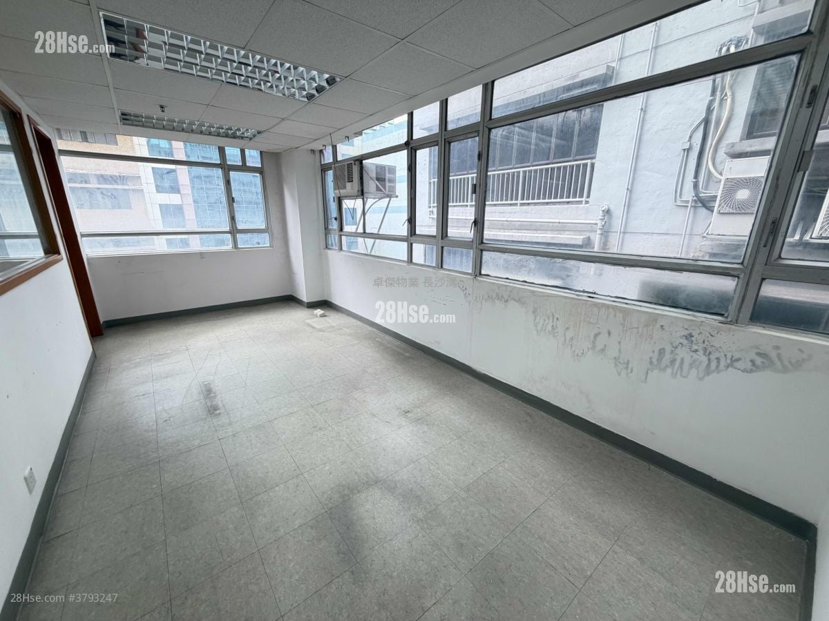 Ka To Factory Building Rental 2,850 ft²