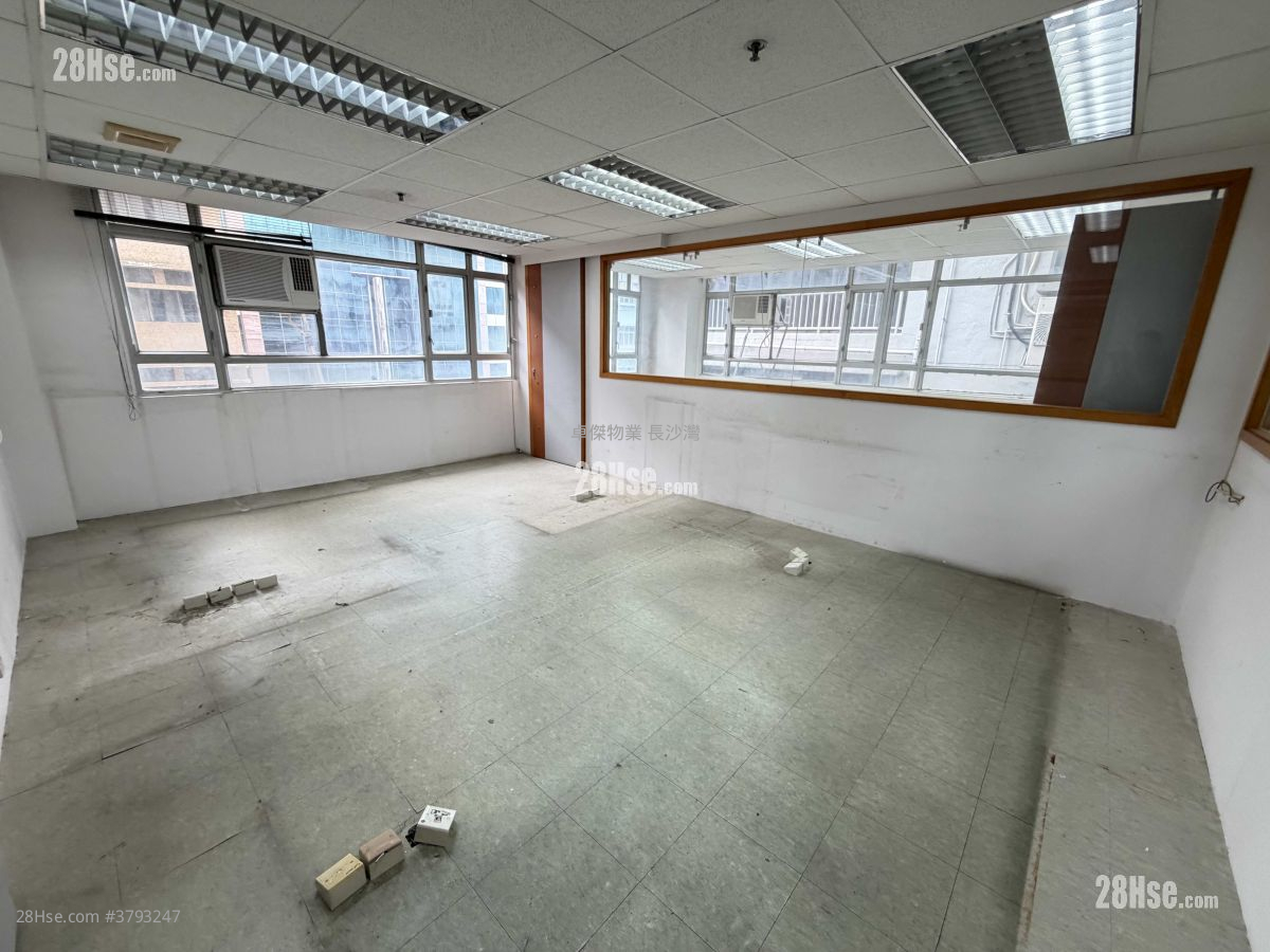 Ka To Factory Building Rental 2,850 ft²