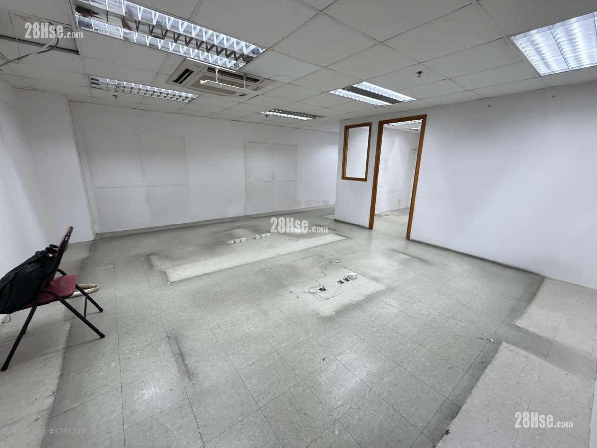 Ka To Factory Building Rental 2,850 ft²