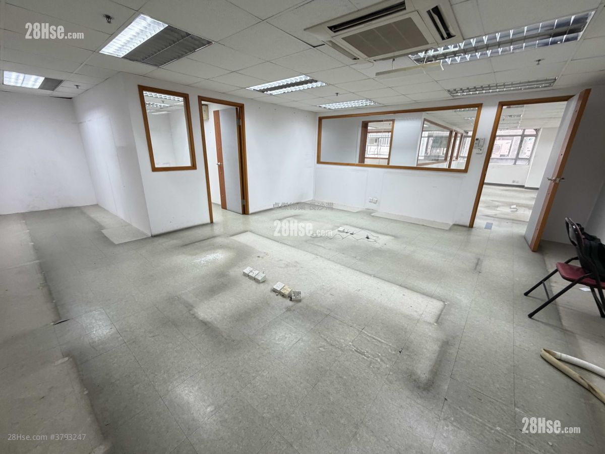 Ka To Factory Building Rental 2,850 ft²