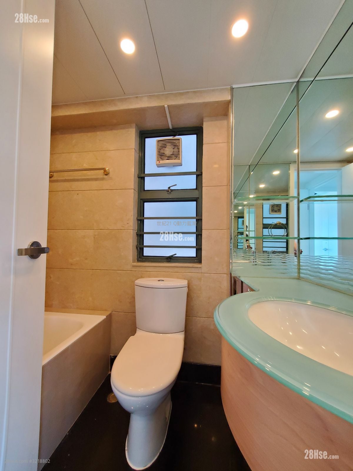 蓝湾半岛 租盘 3 房 , 2 浴室 848 平方尺