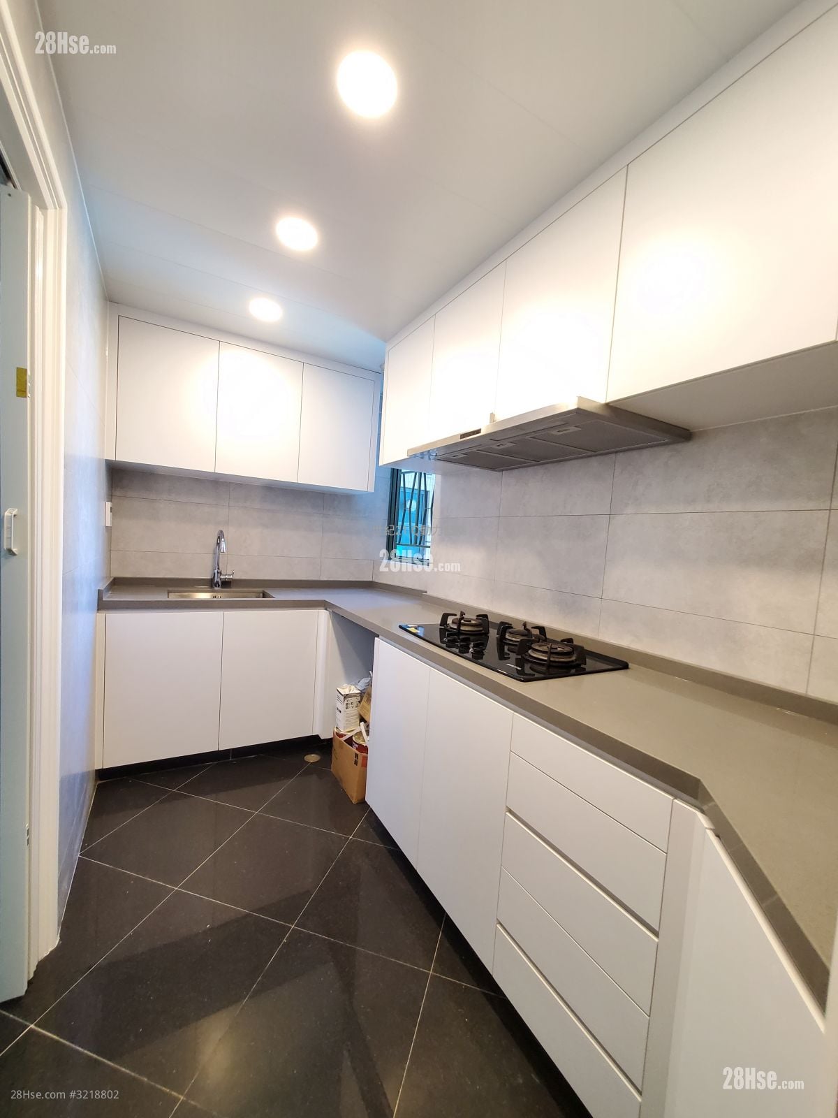 蓝湾半岛 租盘 3 房 , 2 浴室 848 平方尺