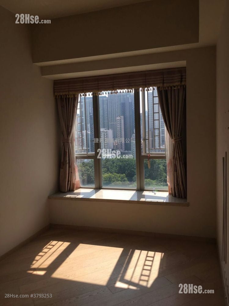 升御门 售盘 4 房 , 2 浴室 862 平方尺