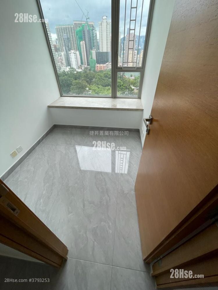 升御门 售盘 4 房 , 2 浴室 862 平方尺