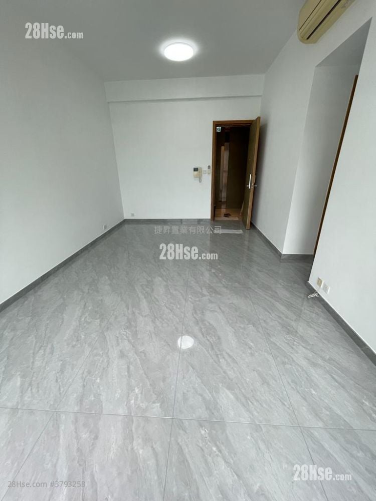 升御门 售盘 4 房 , 2 浴室 862 平方尺