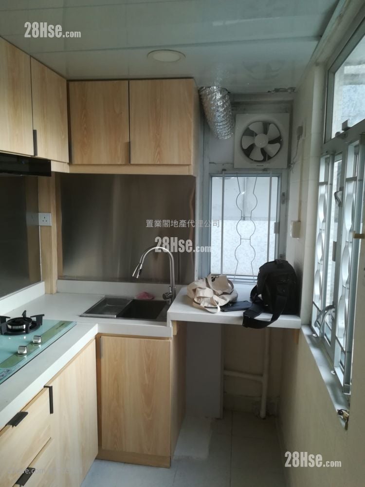 清丽苑 租盘 2 房 , 1 浴室 403 平方尺