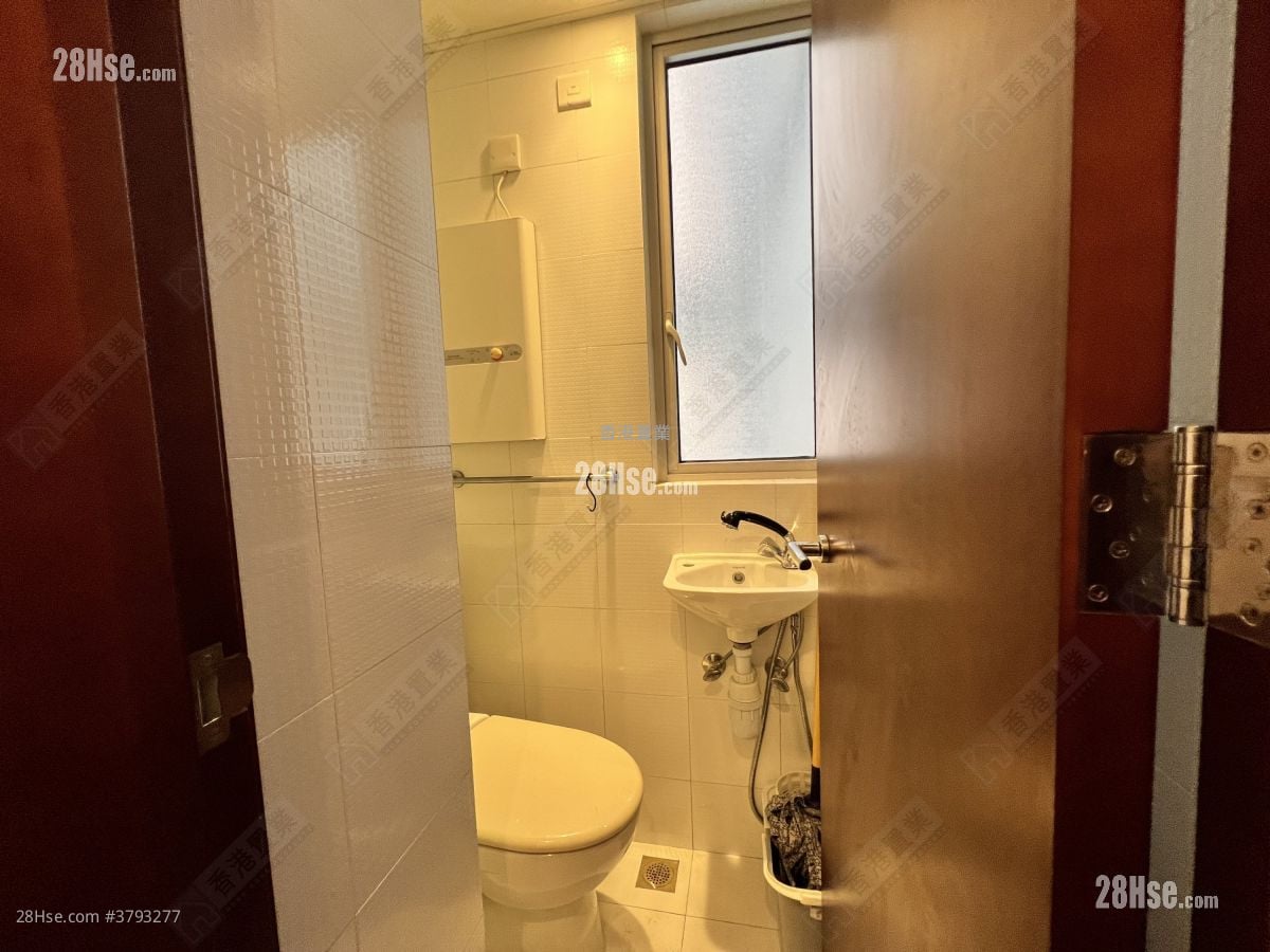 君临天下 售盘 3 房 1,062 平方尺