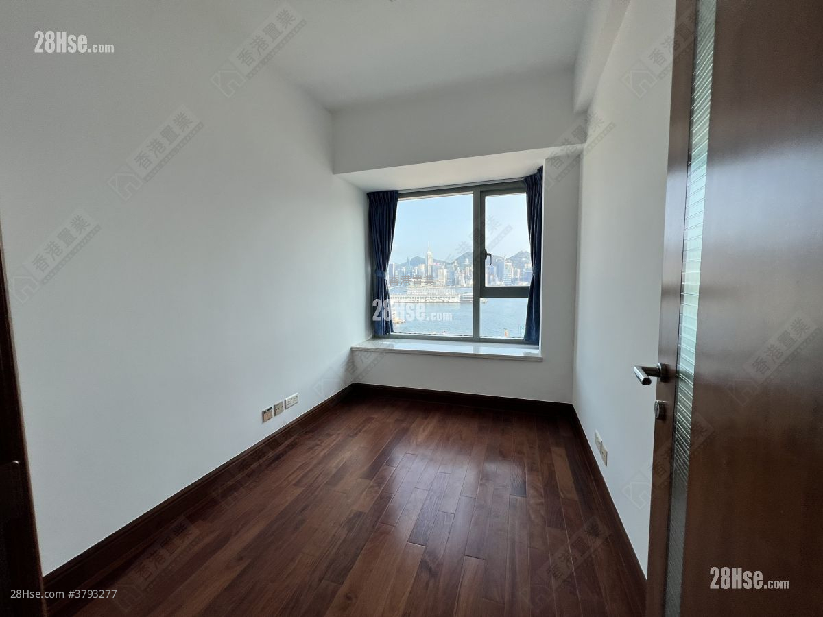 君临天下 售盘 3 房 1,062 平方尺