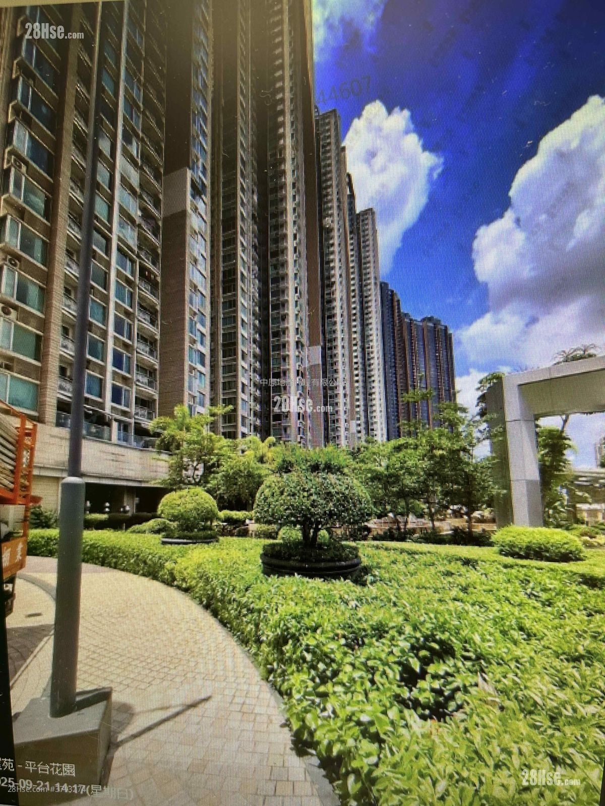 Festival City Sell 2 Bedrooms 688 ft²