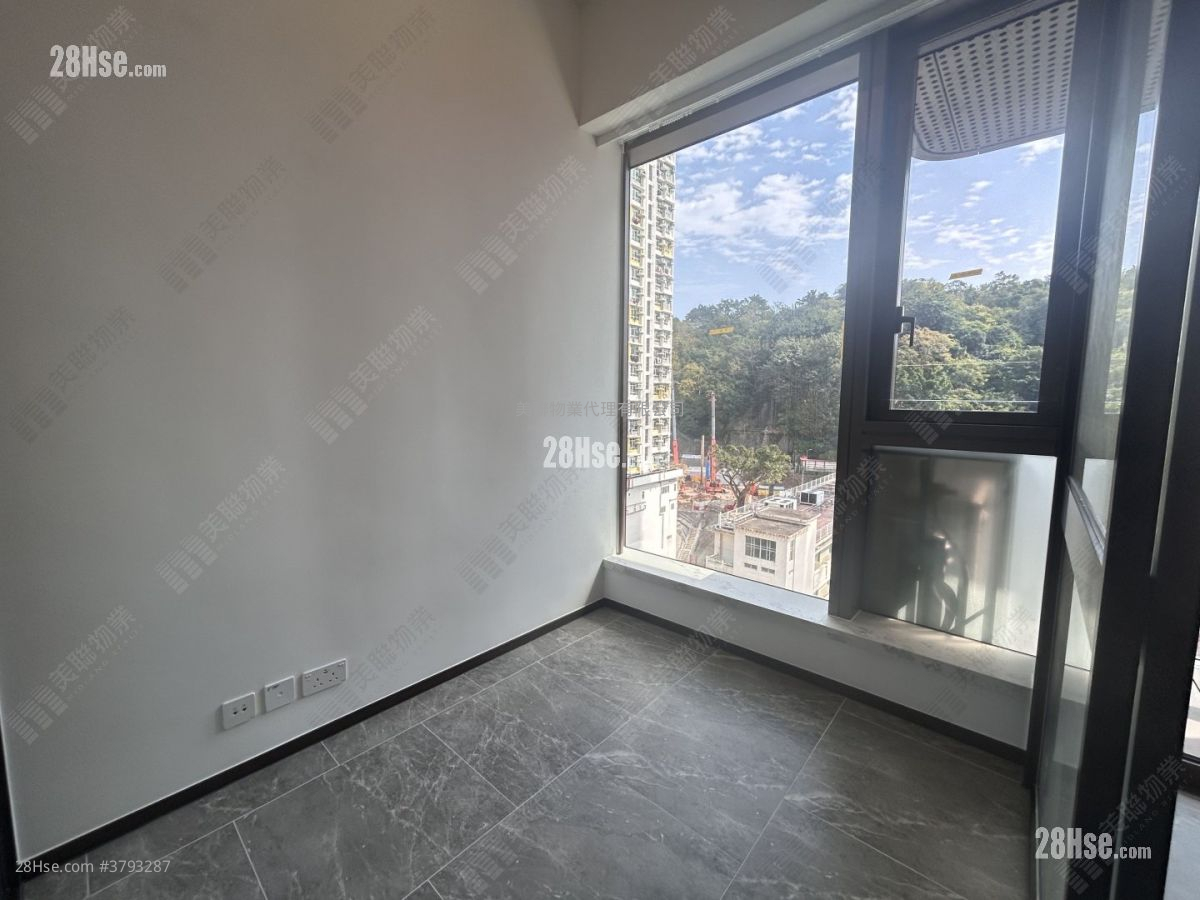 Belgravia Place Sell 1 Bedroom 264 ft²