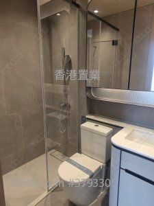 Seasons Place 售盘 1 房 , 1 浴室 323 平方尺