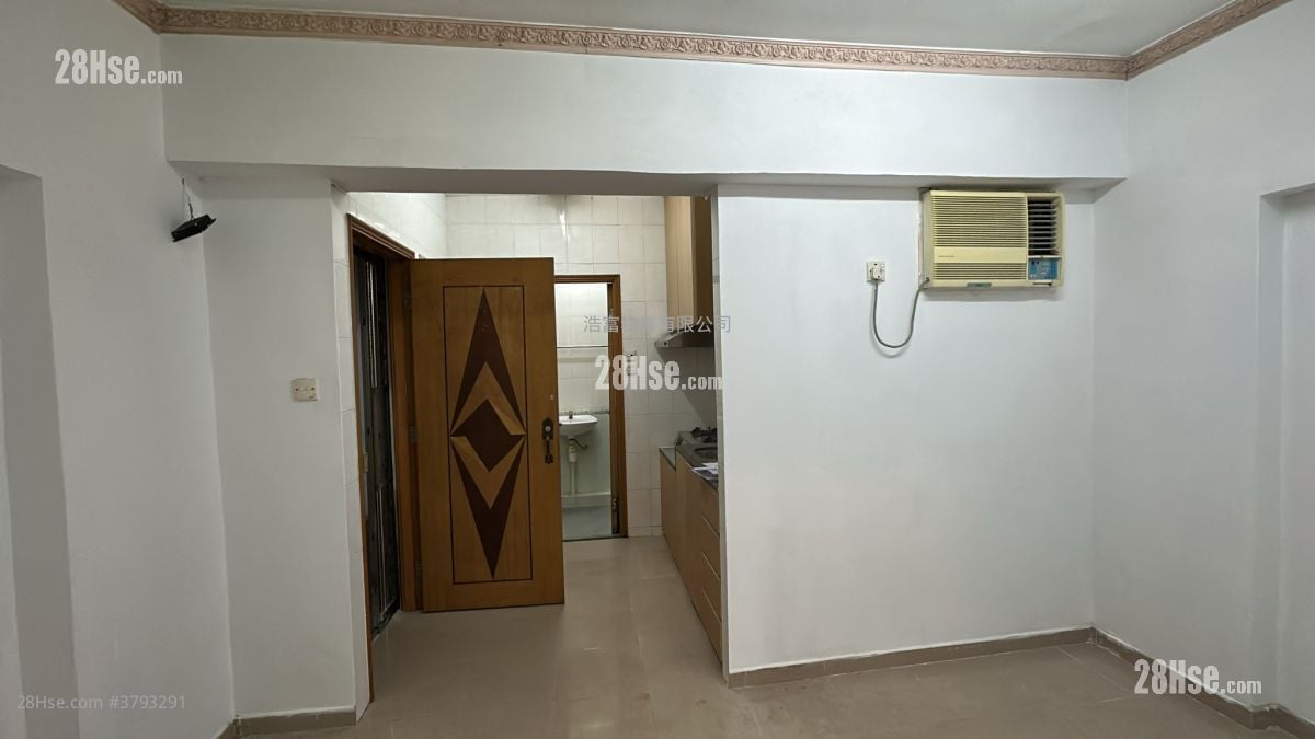 Wai Lee Building Sell 2 Bedrooms , 1 Bathroom 334 ft²