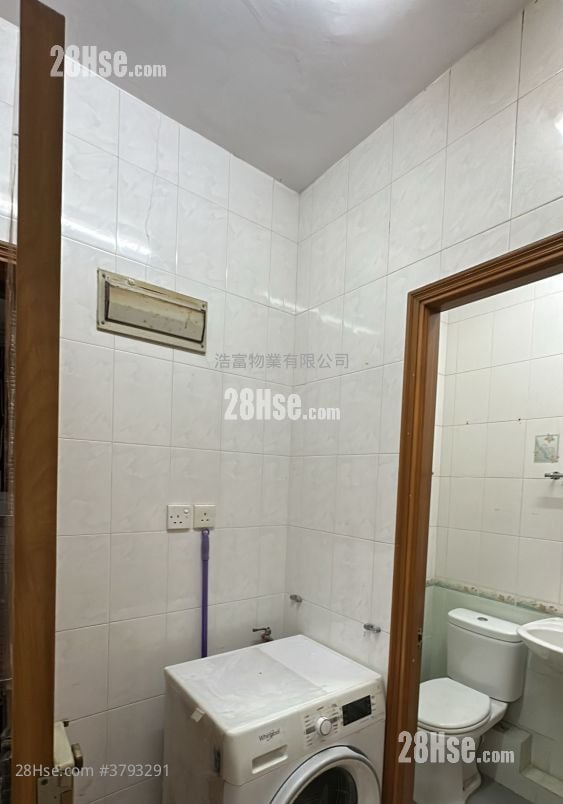 Wai Lee Building Sell 2 Bedrooms , 1 Bathroom 334 ft²