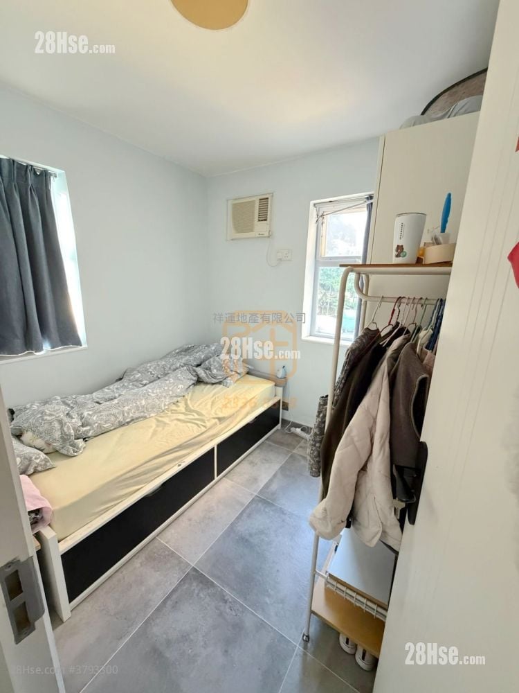 Village Sell 3 Bedrooms , 1 Bathroom