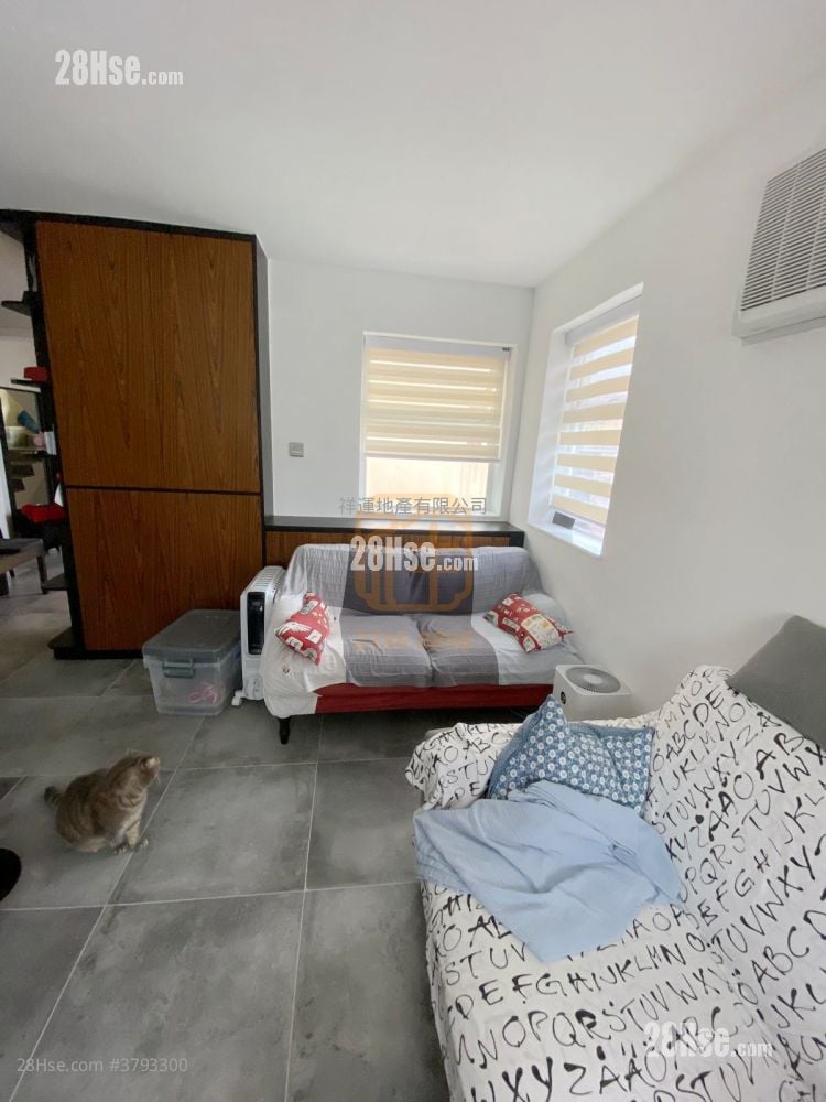 Village Sell 3 Bedrooms , 1 Bathroom