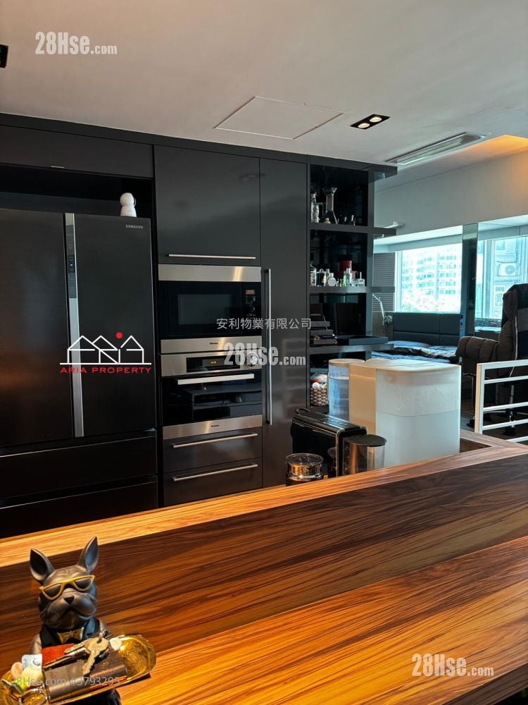 Coastal Skyline Sell Studio , 1 Bathroom 518 ft²