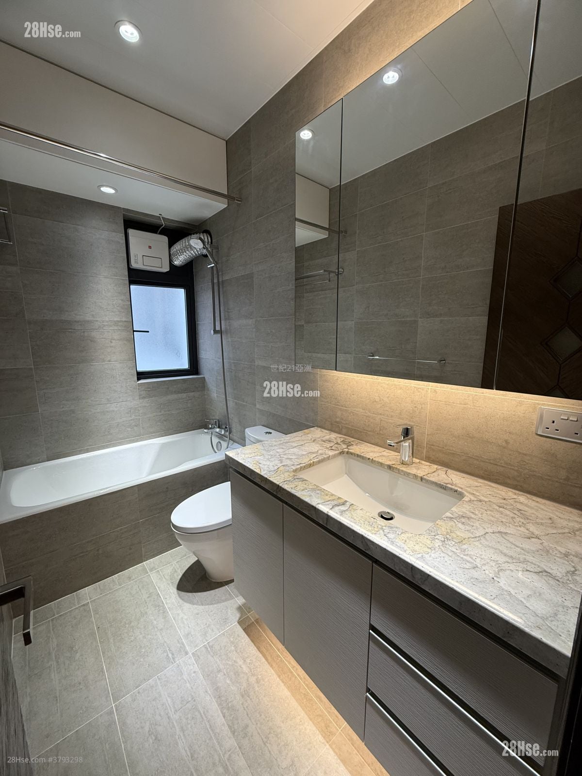 东成楼 租盘 3 房 , 1 浴室 656 平方尺